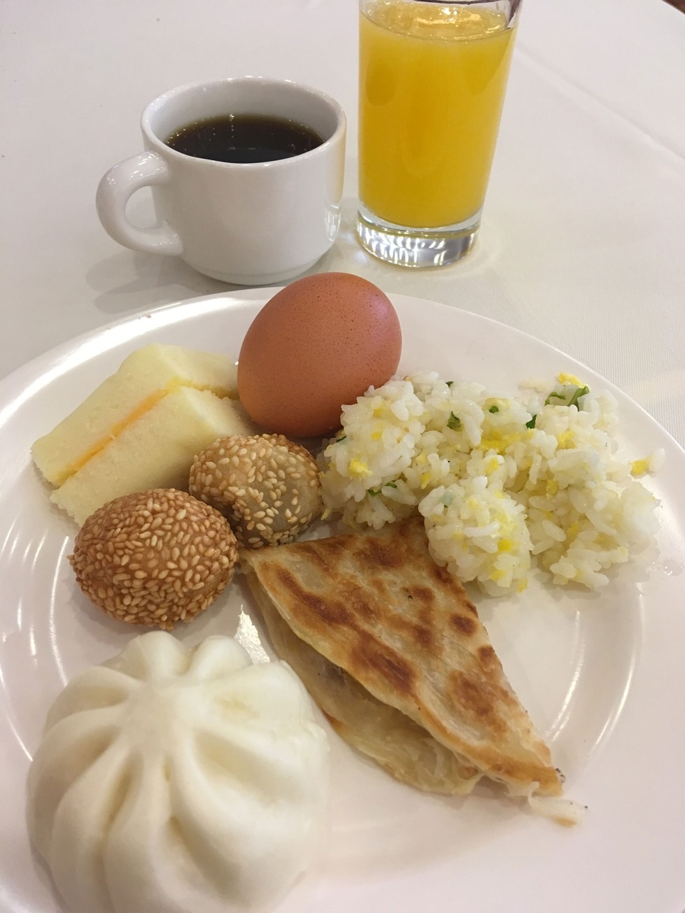 Plate of breakfast foods